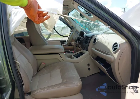 2004 Ford Expedition Eddie Bauer из США, поврежденный, VIN 1FMFU17LX4LA07932